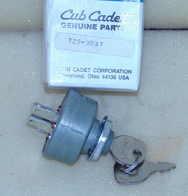 Cub Cadets NOS, onan, ME1852658, Headlight, Tail light, switch